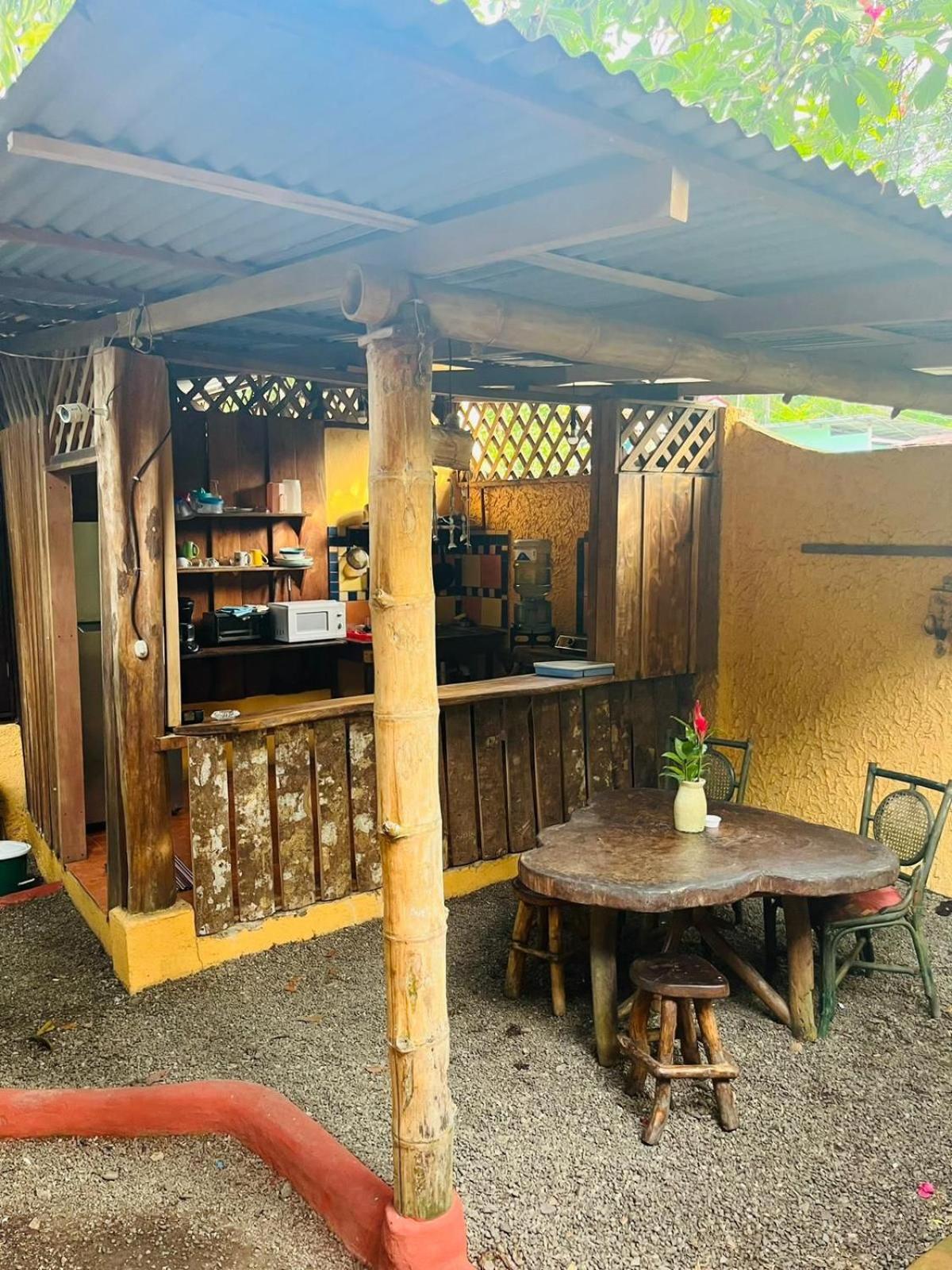 La Casa De Rolando Villa Puerto Viejo de Talamanca Exterior foto